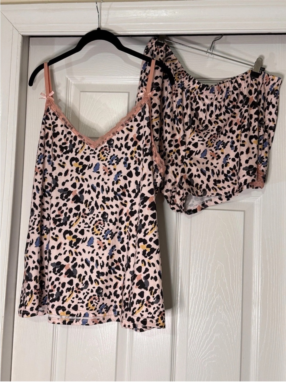 Women's Pink Leopard Print Lace Trim Cami & Shorts Sleep Set